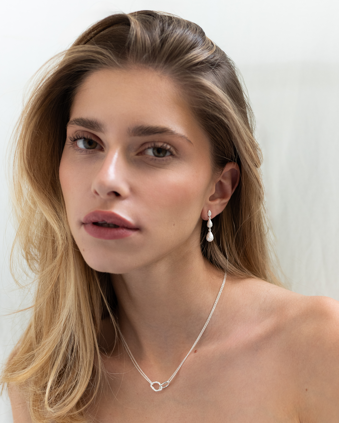 Almond Drop Earring Amalia